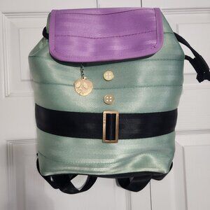 Harveys x Disney Snow White Dopey Backpack - Medium Berkeley